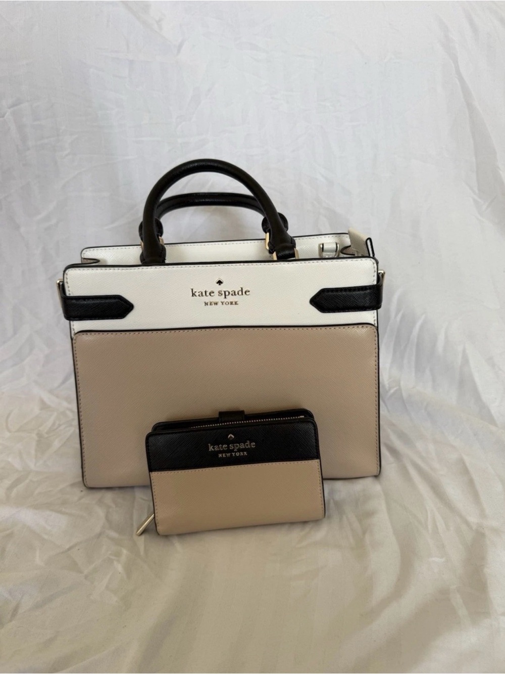 ✨ Kate Spade Satchel + Wallet – Perfect Mother’s Day Gift Set